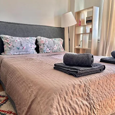Cozy&quiet L 1bd L Free Parking * Sofie