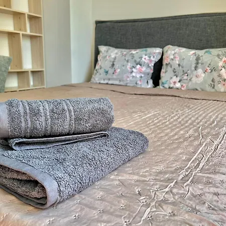 Cozy&quiet L 1bd L Free Parking Apartmán